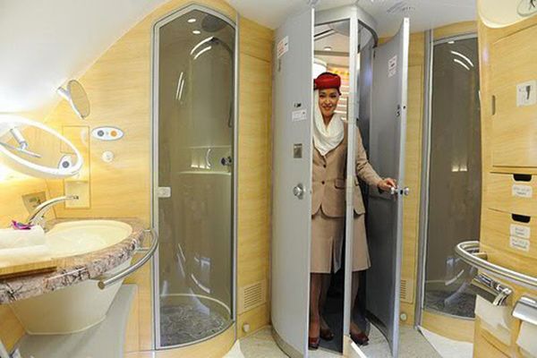 Власний номер люкс з ванною Авіакомпанія Emirates Airline